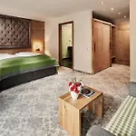 Brugger's Geniesserhotel Lanersbacherhof 호텔 턱스