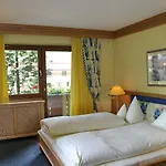 Brugger's Geniesserhotel Lanersbacherhof 호텔