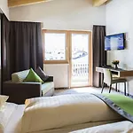 호텔 Brugger's Geniesserhotel Lanersbacherhof 턱스