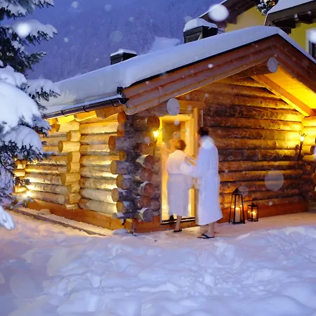 Brugger's Geniesserhotel Lanersbacherhof Отель Тукс