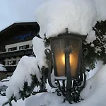 Brugger's Geniesserhotel Lanersbacherhof 4* Tux