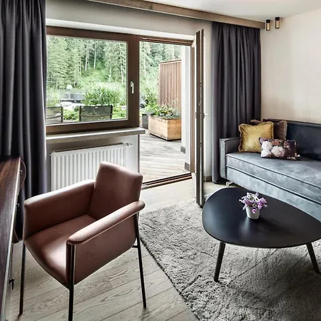 Brugger's Geniesserhotel Lanersbacherhof Otel