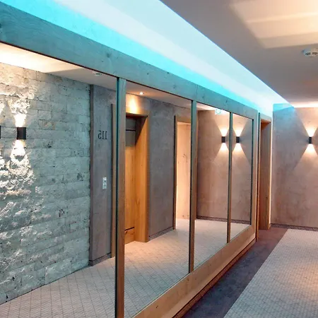 מלון Brugger's Geniesserhotel Lanersbacherhof 4*